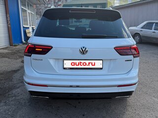 2019 Volkswagen Tiguan II, белый, 2565000 рублей, вид 5
