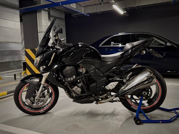 2009 Kawasaki Z 1000, чёрный, 440000 рублей - вид 4