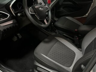 2024 Lada (ВАЗ) Vesta I Рестайлинг (NG), серебристый, 1400000 рублей, вид 5