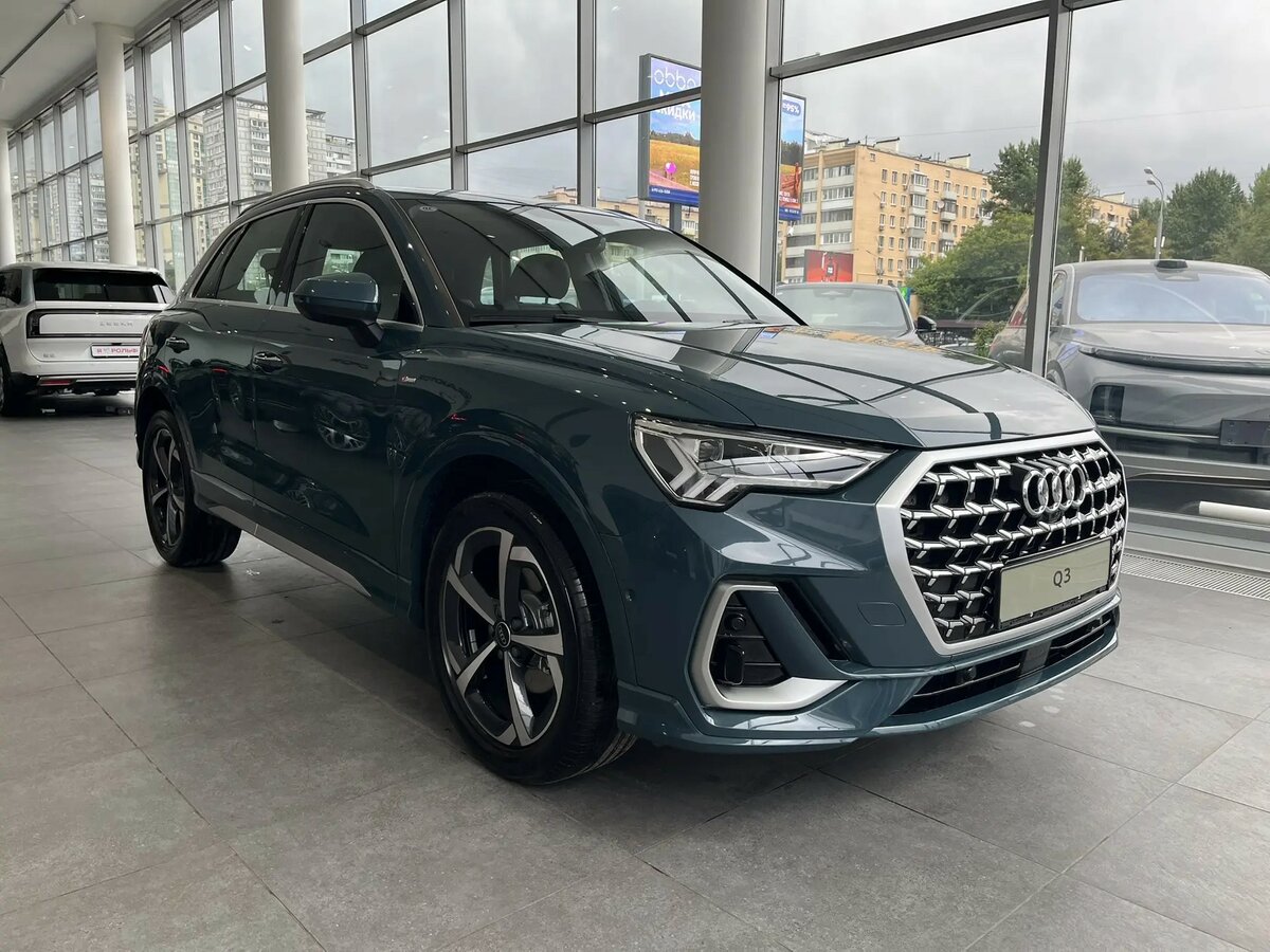 Открыть фотографии: Audi Q3 II (F3)
