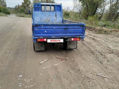1988 Mazda Titan, синий, 650000 рублей, вид 4