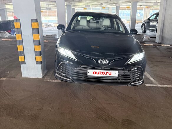 2022 Toyota Camry VIII (XV70) Рестайлинг, чёрный - вид 1