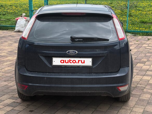 2011 Ford Focus II Рестайлинг, синий, 550000 рублей - вид 3