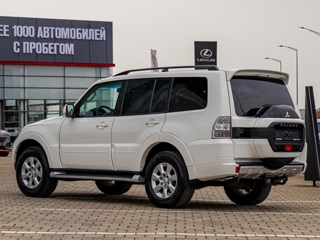 2019 Mitsubishi Pajero IV Рестайлинг 2, белый, 2345000 рублей, вид 4
