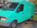 1999 Mercedes-Benz Sprinter, зелёный, 650000 рублей