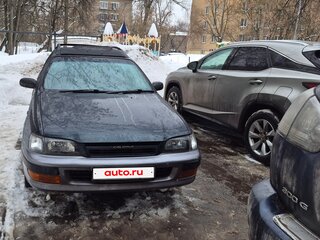 1996 Toyota Caldina I Рестайлинг, зелёный, 600000 рублей, вид 3