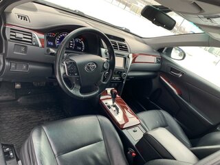 2014 Toyota Camry VII (XV50), серый, 2050000 рублей, вид 5