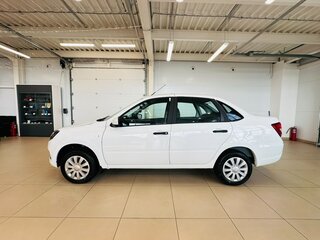 2026 Lada (ВАЗ) Granta I Рестайлинг, белый, 1019000 рублей, вид 3