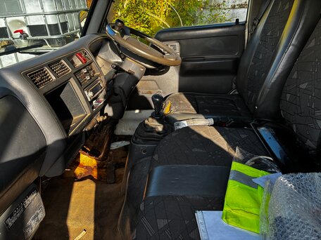 1997 Toyota Toyoace, белый, 450000 рублей, вид 5