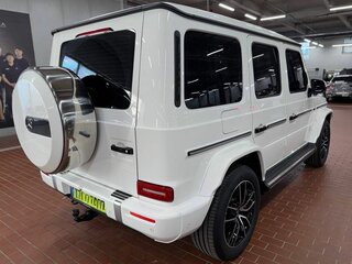 2026 Mercedes-Benz G-Класс 450 d III (W465) Рестайлинг, белый, 22330000 рублей, вид 3