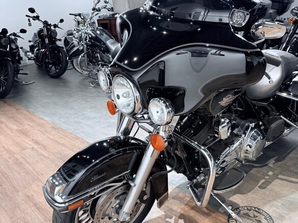 2010 Harley-Davidson Street Glide, чёрный, 1099000 рублей - вид 9