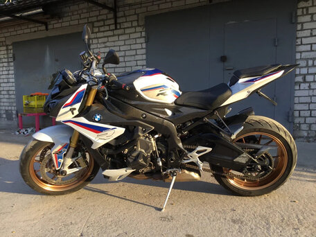 2019 BMW S 1000 R, белый, 1250000 рублей, вид 3