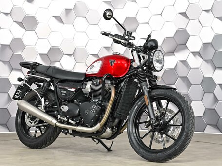 2023 Triumph Speed Twin, красный, 827000 рублей, вид 1