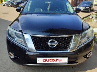 2016 Nissan Pathfinder IV, чёрный, 2500000 рублей, вид 3