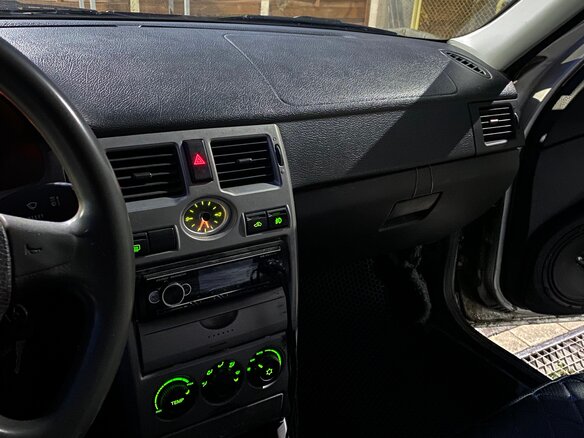 2012 Lada (ВАЗ) Priora I, серебристый, 385000 рублей - вид 9