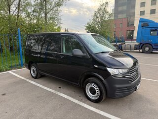 2021 Volkswagen Transporter 4MOTION T6 Рестайлинг, чёрный, 4500000 рублей, вид 2
