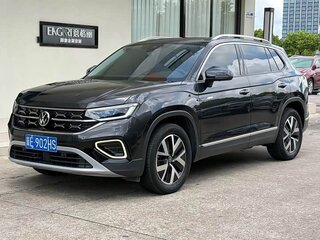 2023 Volkswagen Tayron I Рестайлинг, чёрный, 1910000 рублей, вид 1