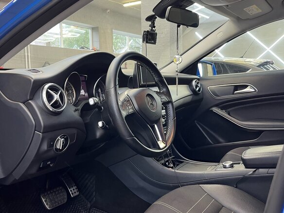 2015 Mercedes-Benz GLA 200 I (X156), голубой, 2400000 рублей - вид 6