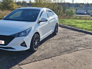 2021 Hyundai Solaris II Рестайлинг, белый, 995000 рублей, вид 1