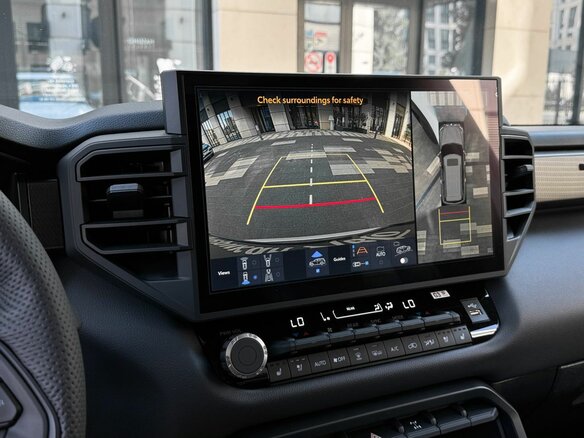 2025 Toyota Sequoia III, белый, 14990000 рублей - вид 22