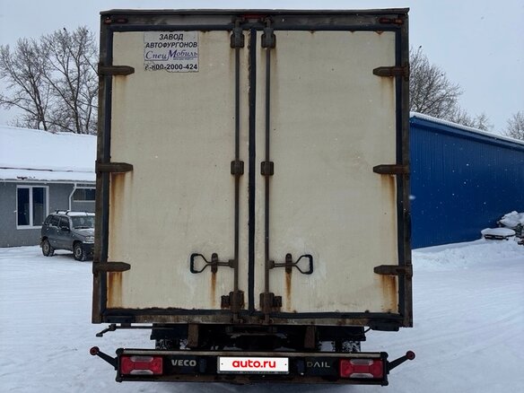 2017 Iveco Daily, синий, 2600000 рублей - вид 14