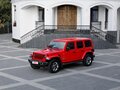 2019 Jeep Wrangler IV (JL), красный, 4850000 рублей - вид 2