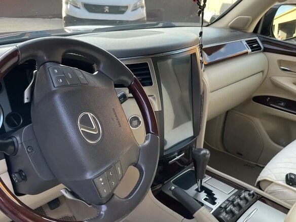 2012 Lexus LX 570 III Рестайлинг, чёрный, 3500000 рублей - вид 10