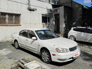 2001 Nissan Cefiro III (A33), белый, 230000 рублей, вид 2