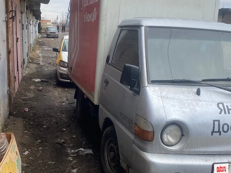 2012 Hyundai Porter, серебристый, 380000 рублей, вид 2