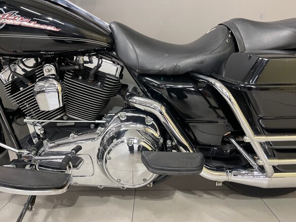 2007 Harley-Davidson Road King, чёрный, 730000 рублей - вид 5