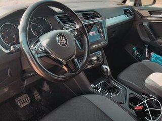 2020 Volkswagen Tiguan II, синий, 2499999 рублей, вид 5