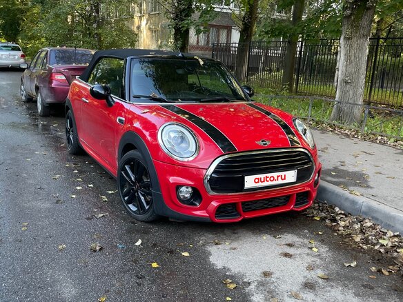 2018 Mini Cabrio Cooper III, красный, 2000000 рублей - вид 12