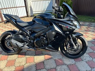 Suzuki GSX-S 1000 F