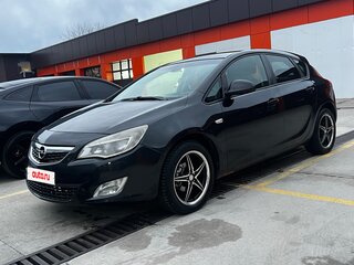 2011 Opel Astra J, чёрный, 630000 рублей, вид 1