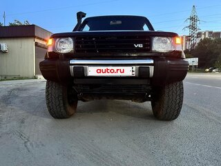 1993 Mitsubishi Montero II, чёрный, 850000 рублей, вид 2