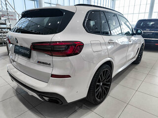 2020 BMW X5 M50d IV (G05/G18), белый, 5450000 рублей, вид 5