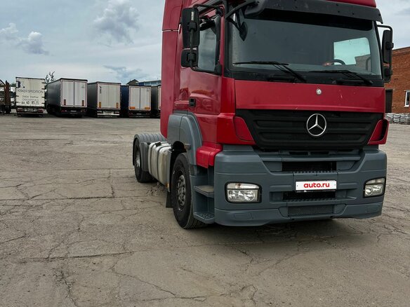 2012 Mercedes-Benz Axor, пурпурный, 1350000 рублей - вид 1
