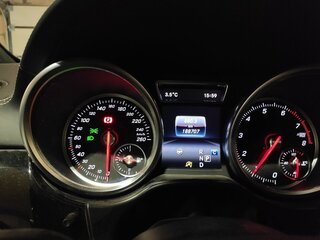 2017 Mercedes-Benz GLS 500 I (X166), белый, 3450000 рублей, вид 5