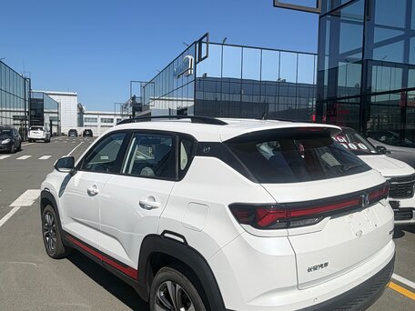 2025 Changan CS35 Plus I Рестайлинг, белый, 1599000 рублей, вид 4