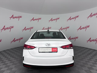 2021 Hyundai Solaris II Рестайлинг, белый, 1415000 рублей, вид 4