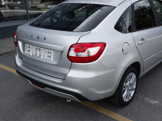 2026 Lada (ВАЗ) Granta I Рестайлинг, серебристый, 1117000 рублей, вид 5
