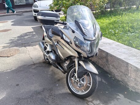 2016 BMW R 1200 RT, коричневый, 1000000 рублей, вид 5