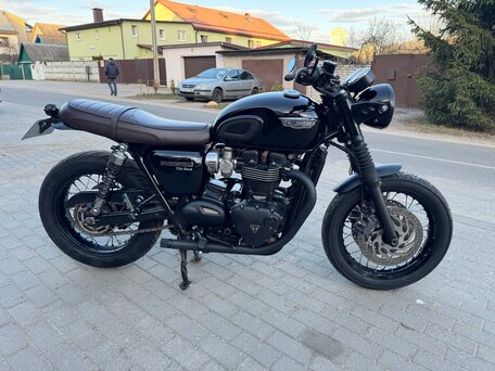 2020 Triumph Bonneville T120, чёрный, 950000 рублей, вид 4