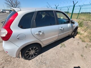 2014 Lada (ВАЗ) Kalina II, серебристый, 400000 рублей, вид 2