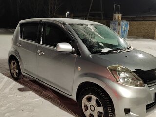 2009 Toyota Passo I (C10), серебристый, 550000 рублей, вид 2