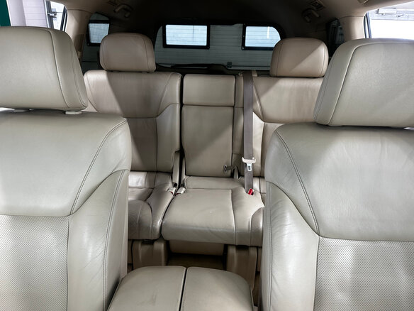 2010 Lexus LX 570 III, белый, 3400000 рублей - вид 15
