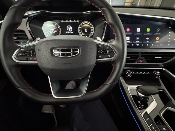 2022 Geely Tugella I Рестайлинг, серый, 2950000 рублей - вид 1
