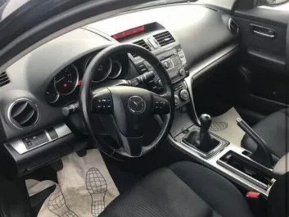 2011 Mazda 6 II (GH) Рестайлинг, чёрный, 600000 рублей - вид 8