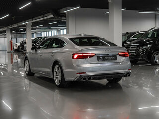 2019 Audi S5 Sportback II (F5), серый, 4800000 рублей, вид 4