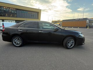 2016 Toyota Camry VII (XV50) Рестайлинг, чёрный, 1600000 рублей, вид 3
